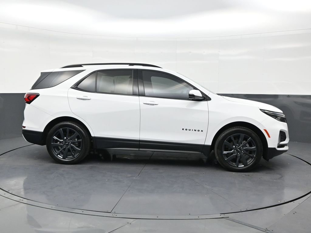 Used 2023 Chevrolet Equinox RS image 6