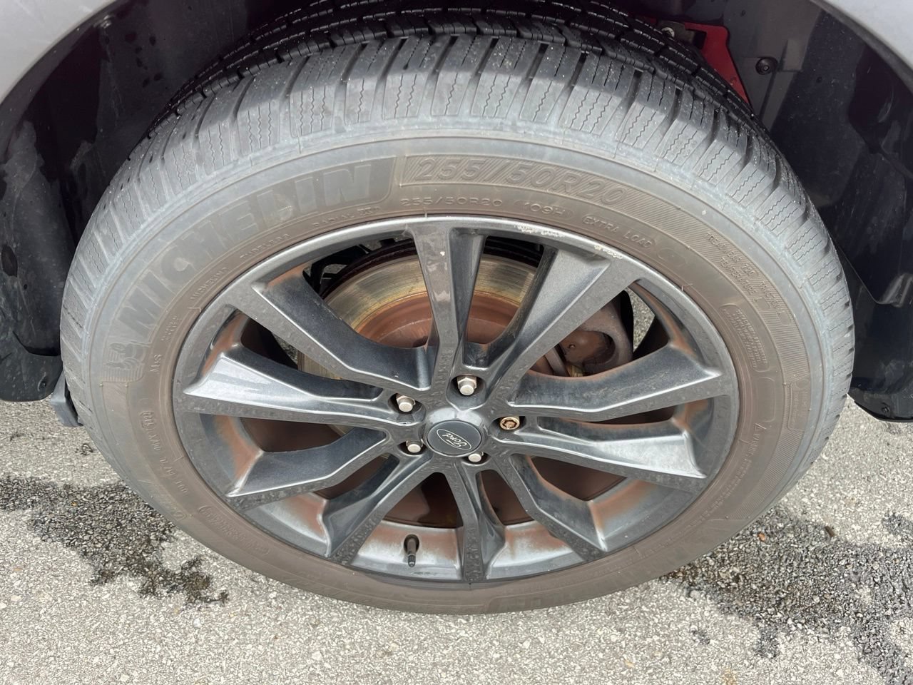 Used 2017 Ford Explorer XLT w/ Equipment Group 202A AWD/4WD image 10