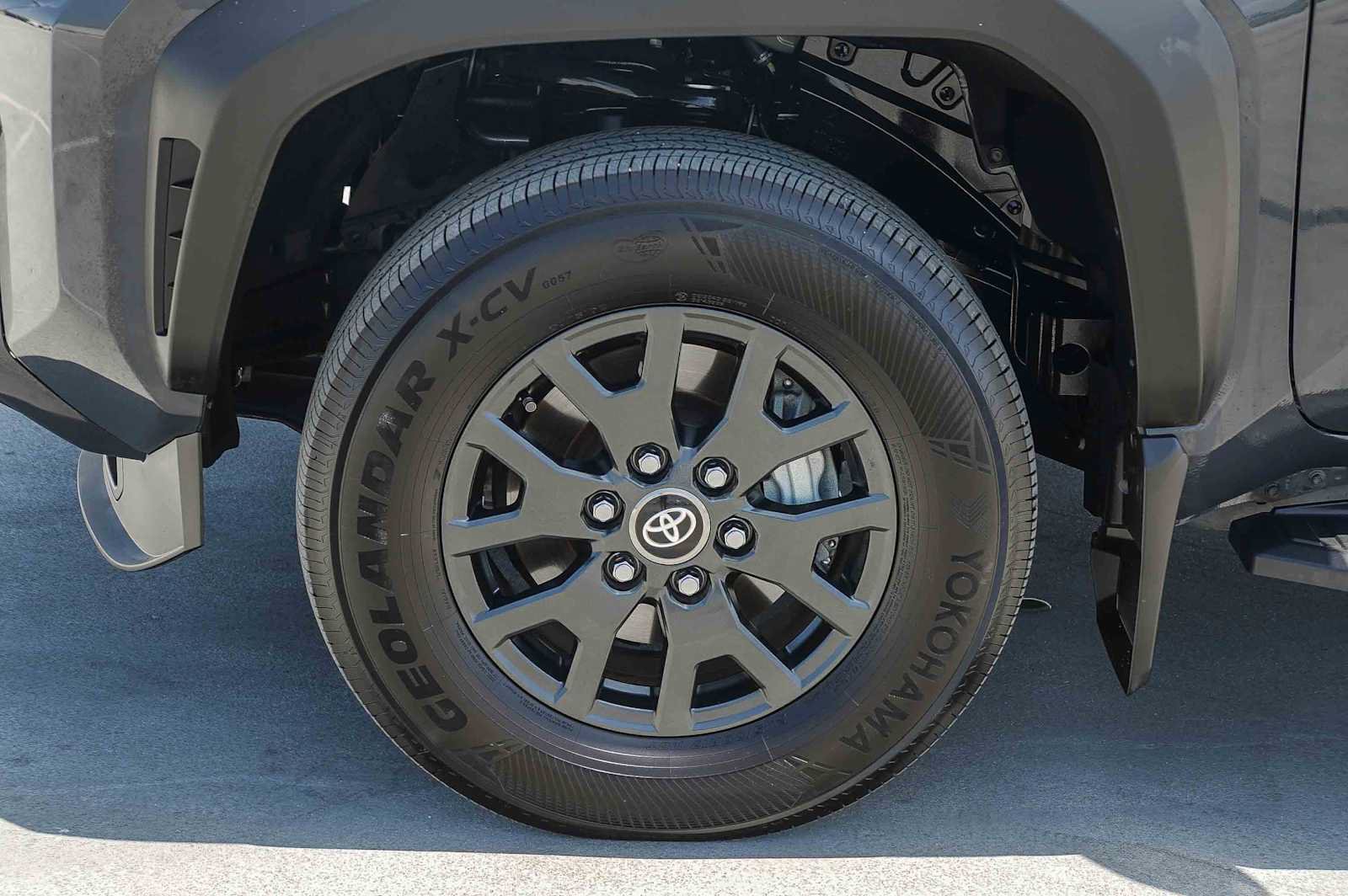 Used 2025 Toyota 4Runner SR5 RWD image 11