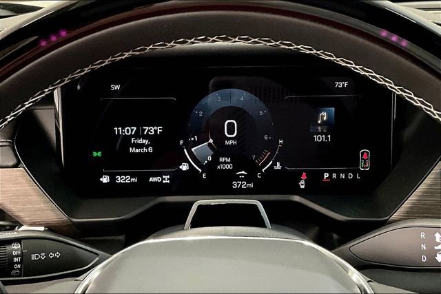 Used 2025 GMC Acadia Denali w/ Super Cruise Package image 29