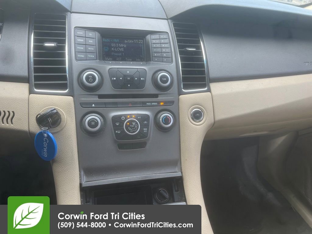 Used 2013 Ford Taurus SE image 12