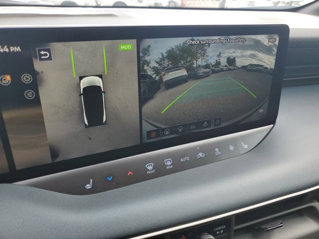 New 2026 Nissan Leaf SV+ w/ Illuminated Package FWD image 10