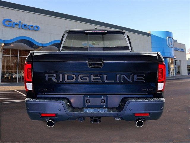 New 2026 Honda Ridgeline Black Edition image 3