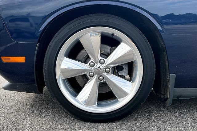 Used 2014 Dodge Challenger R/T RWD image 33