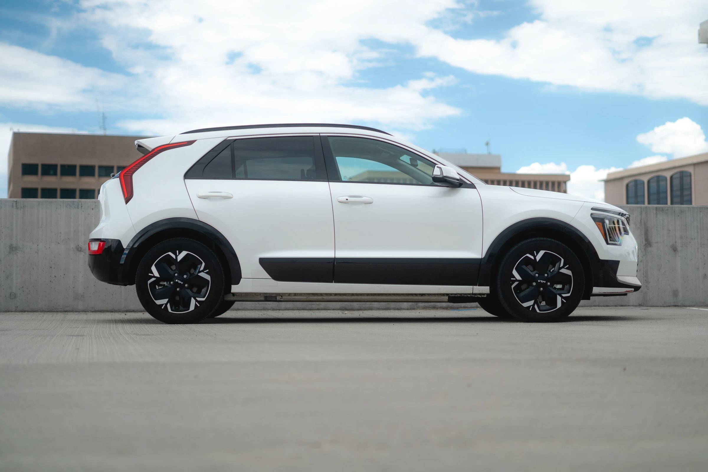 Used 2023 Kia Niro Wind FWD image 20