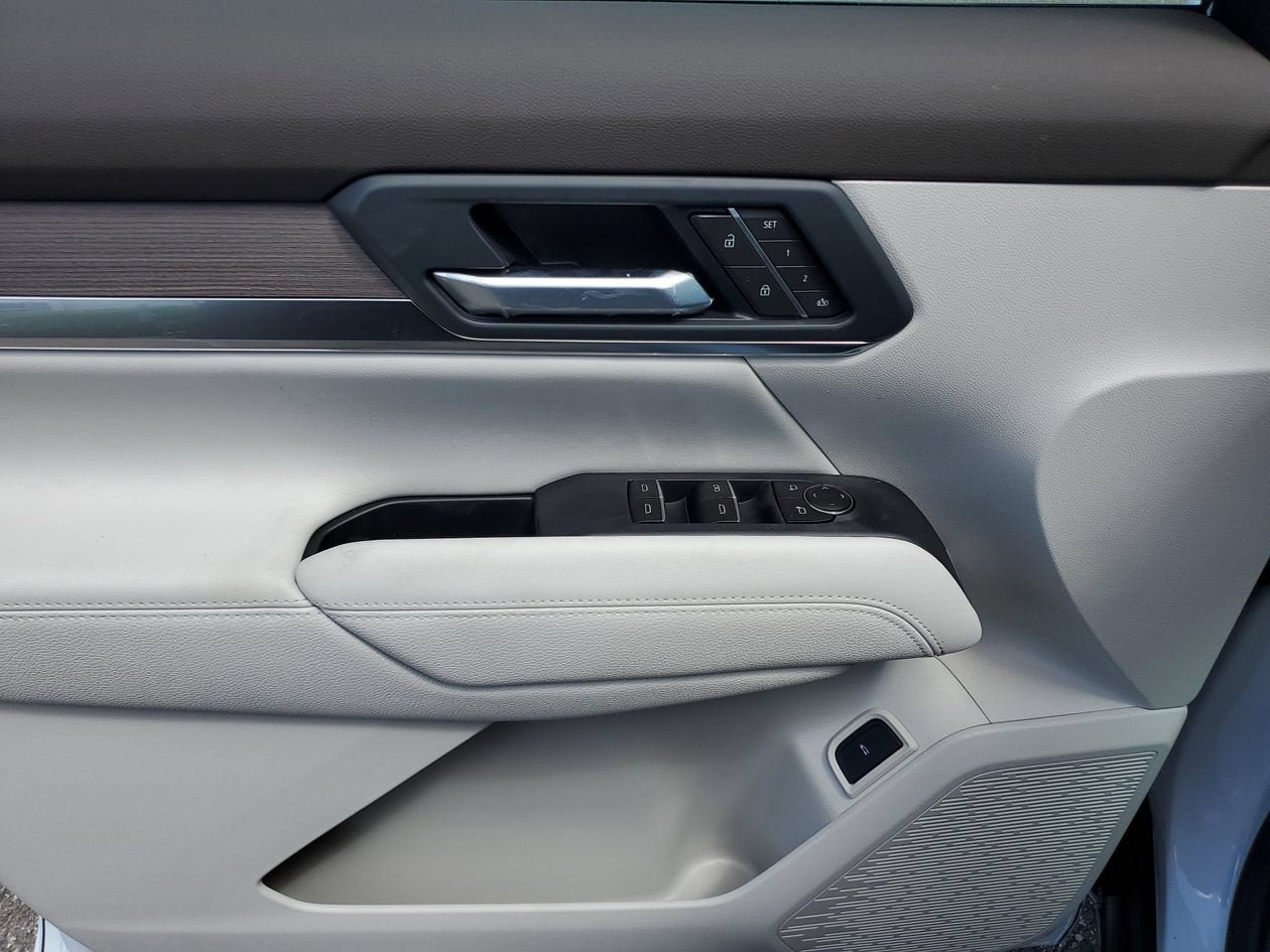 New 2026 GMC Terrain Denali AWD/4WD image 17
