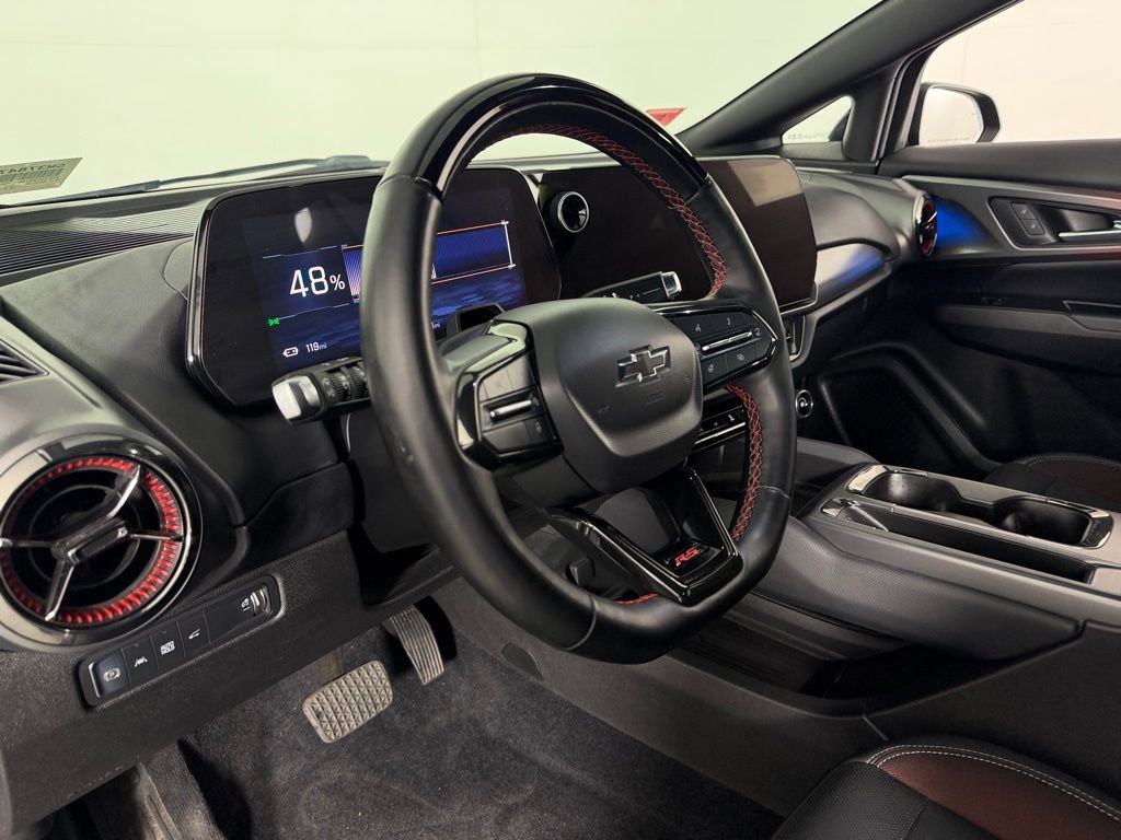 Used 2024 Chevrolet Equinox EV RS image 21