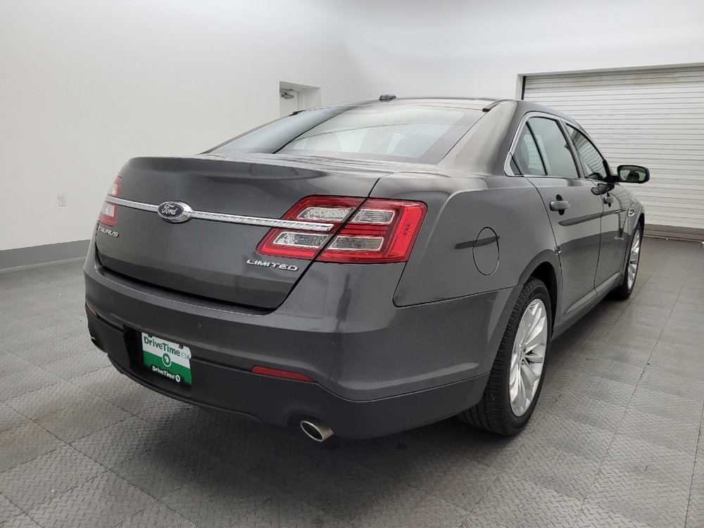 Used 2019 Ford Taurus Limited image 9