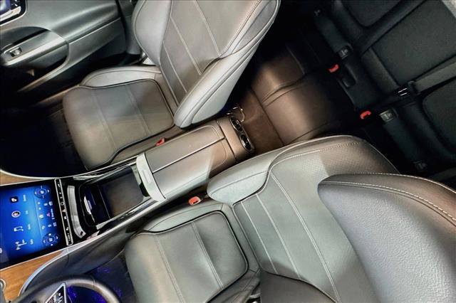 Used 2024 Mercedes-Benz C 300 Sedan image 20