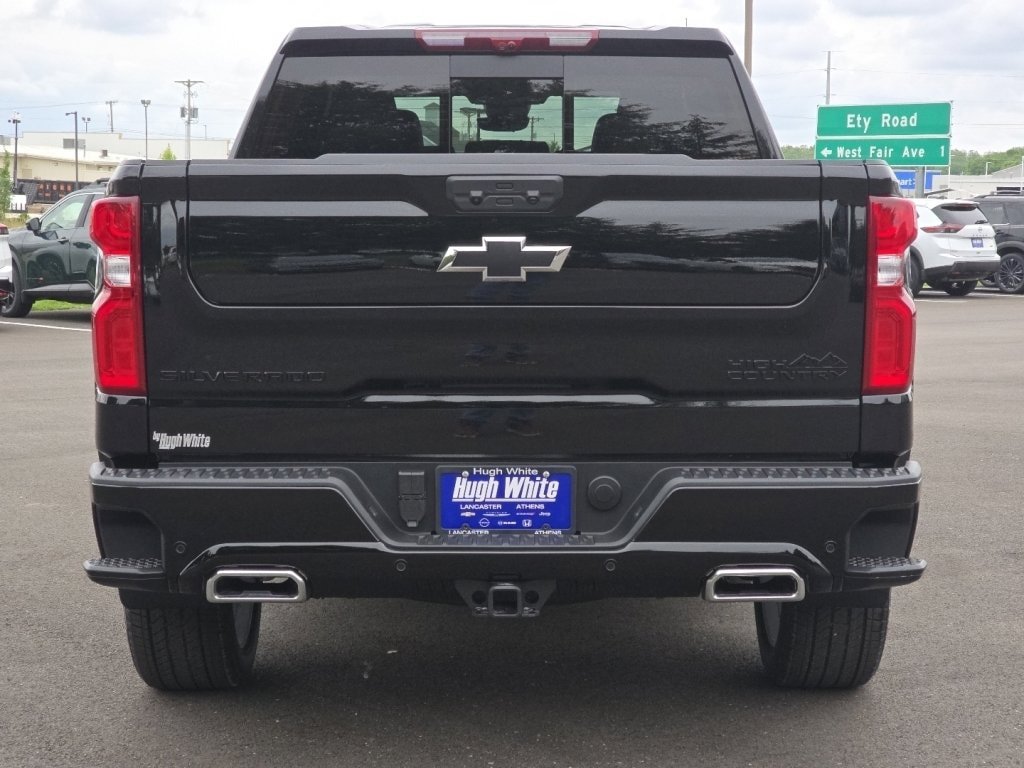 New 2026 Chevrolet Silverado 1500 High Country AWD/4WD image 13