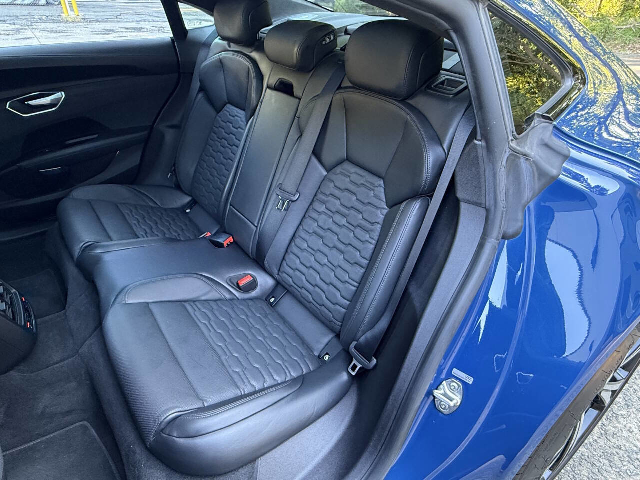Used 2022 Audi e-tron GT Prestige w/ Prestige Package AWD/4WD image 44