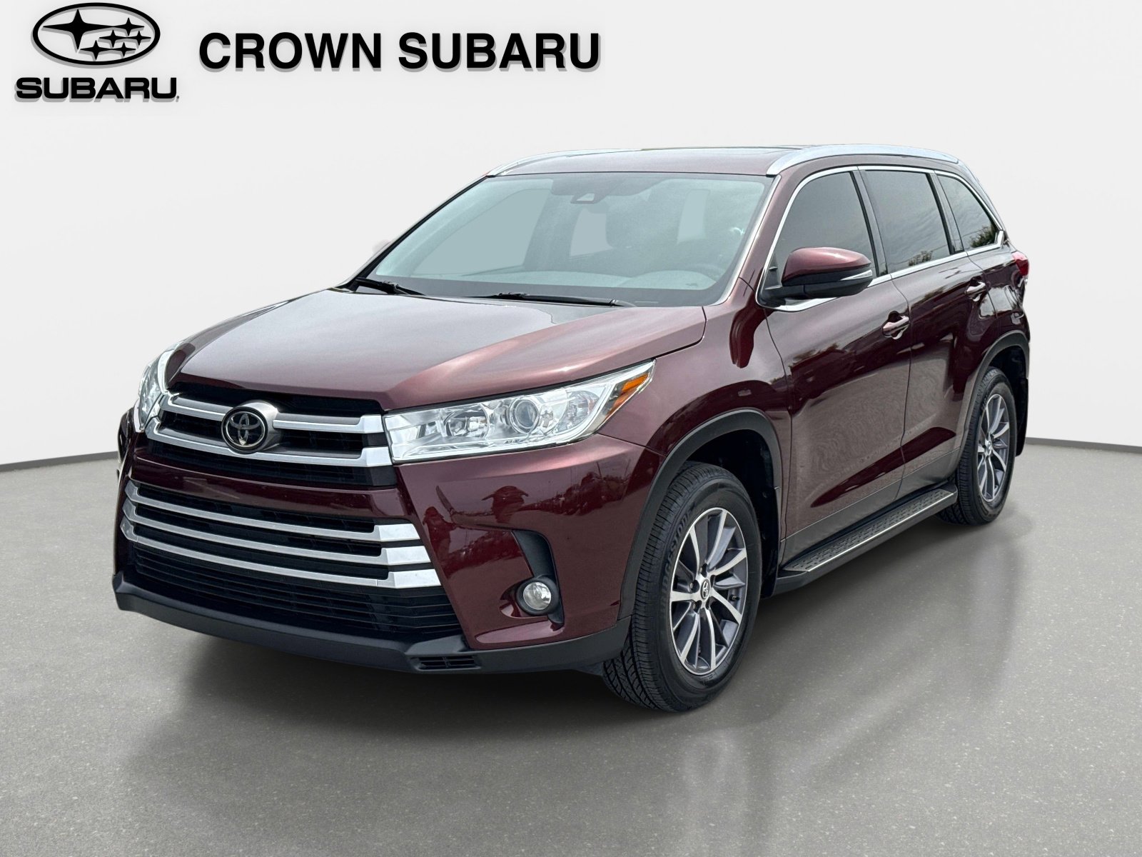 Used 2019 Toyota Highlander XLE AWD/4WD image 9
