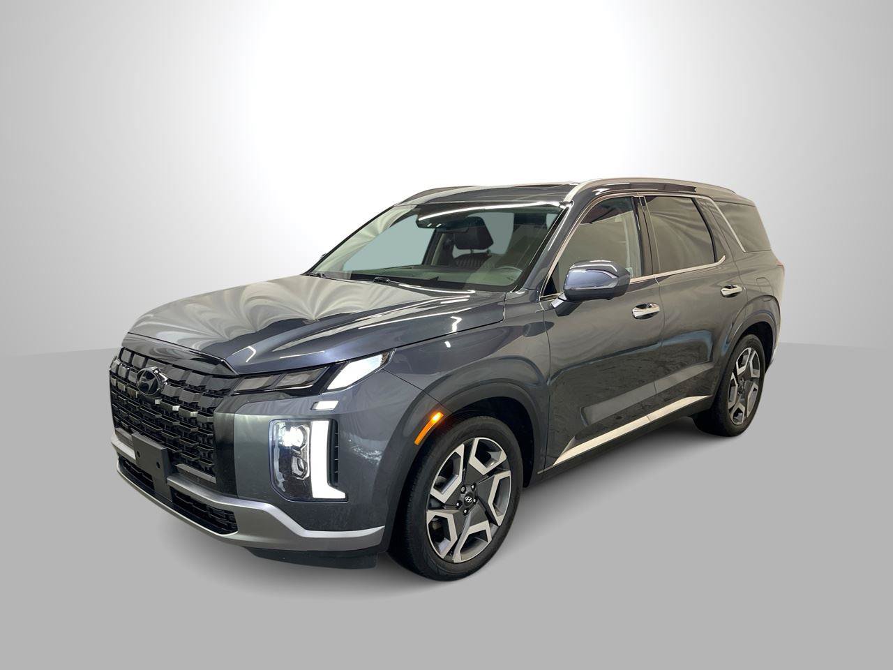Used 2024 Hyundai Palisade Limited AWD/4WD image 1