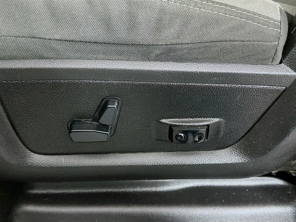 Used 2020 RAM 2500 Lone Star w/ Level 2 Equipment Group image 17