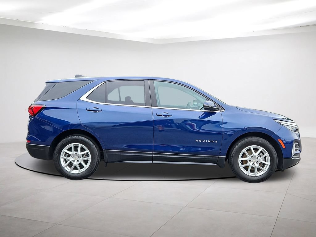 Used 2022 Chevrolet Equinox LT FWD image 8