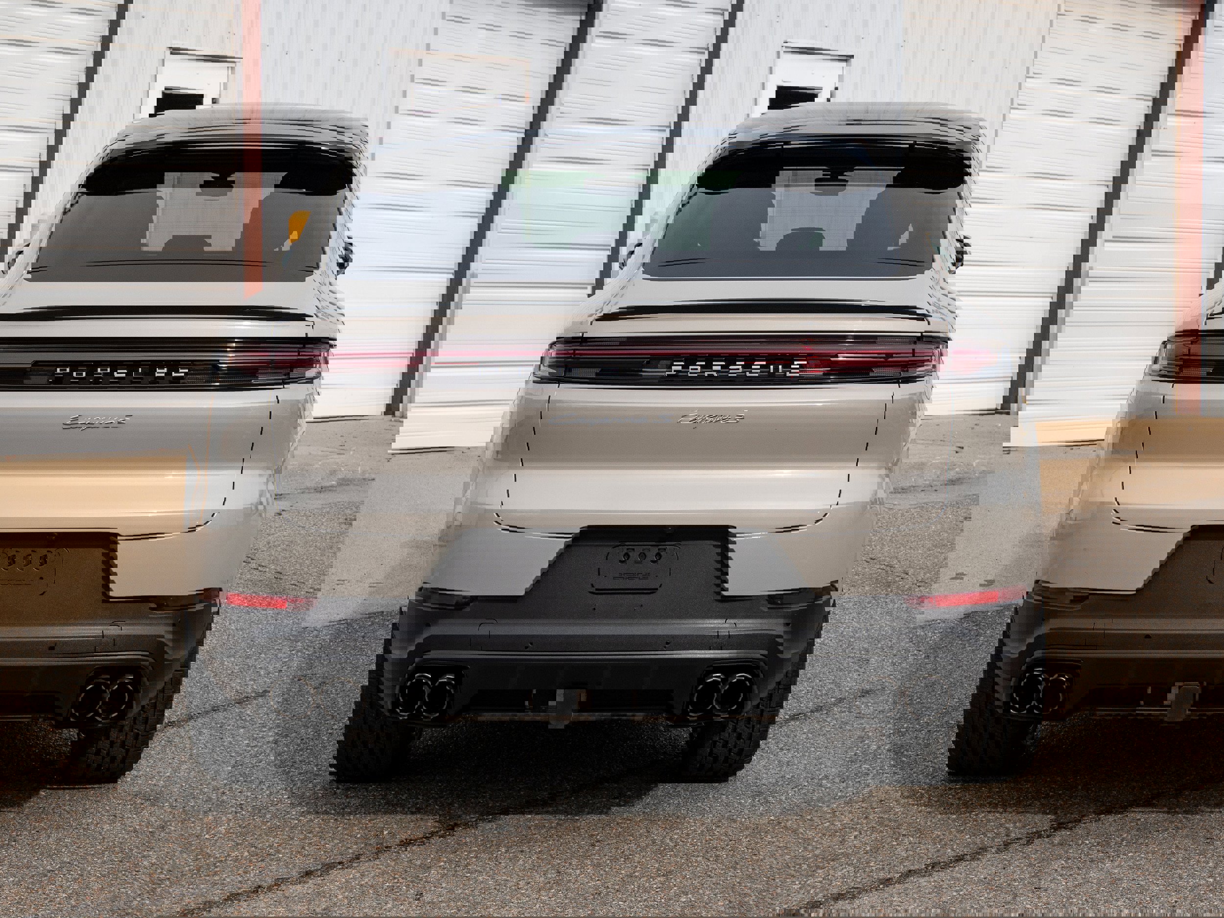 Certified 2024 Porsche Cayenne S w/ Premium Package Plus (PP1) image 6