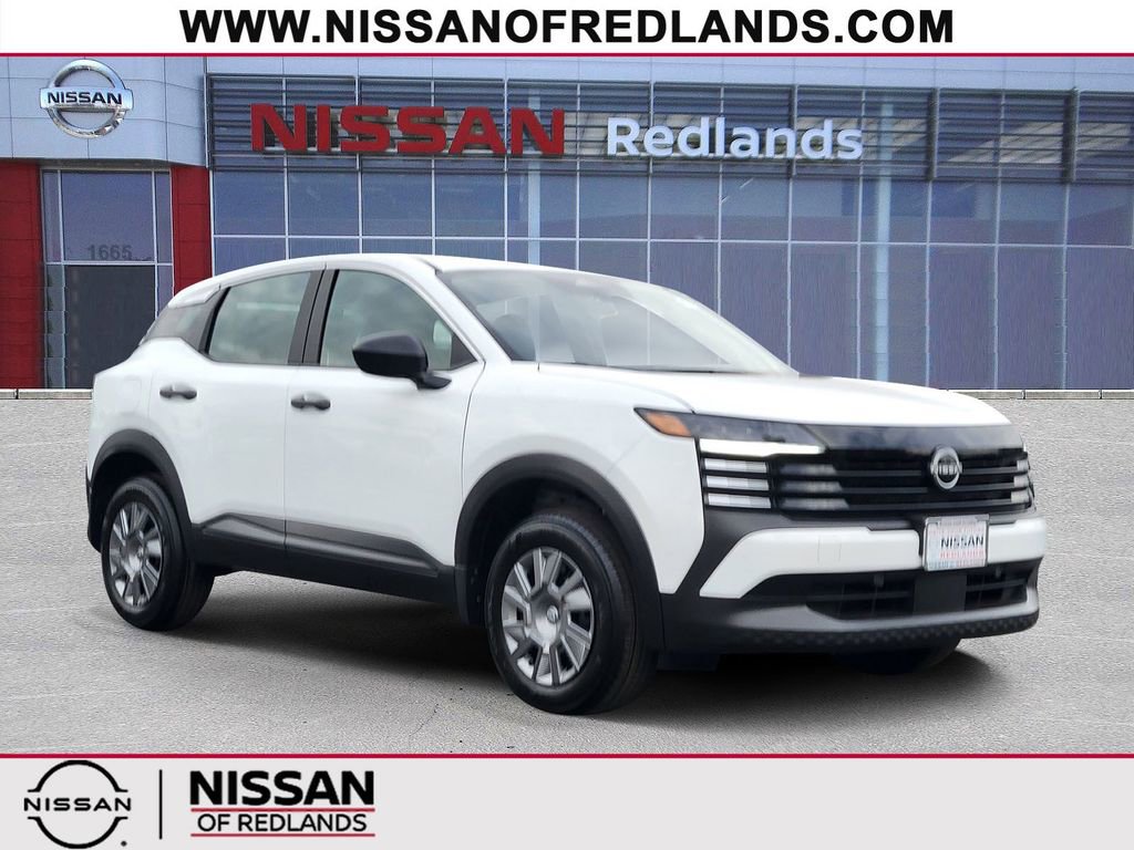 New 2026 Nissan Kicks S