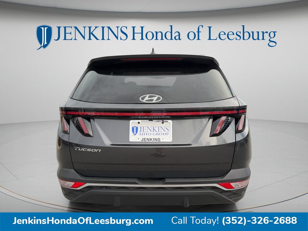 Used 2023 Hyundai Tucson SEL w/ Convenience Package FWD image 4
