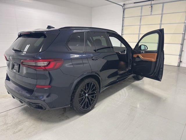 Used 2021 BMW X5 sDrive40i w/ M Sport Package image 12