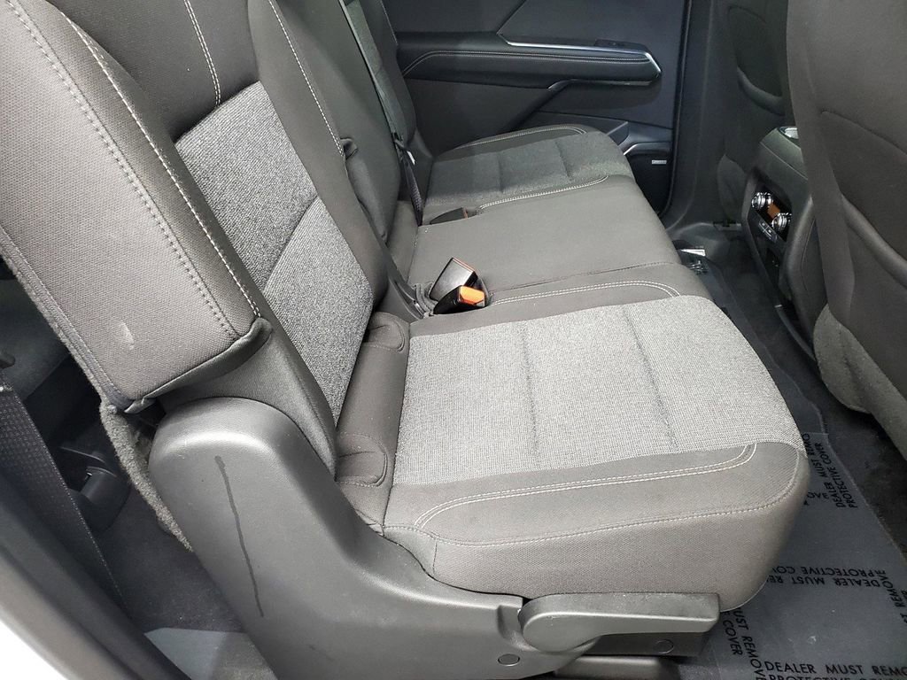 Used 2025 GMC Acadia Elevation image 19