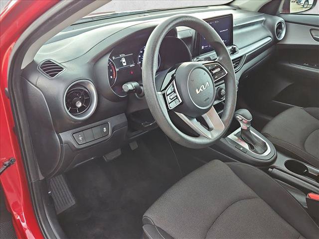 Used 2024 Kia Forte LXS FWD image 9