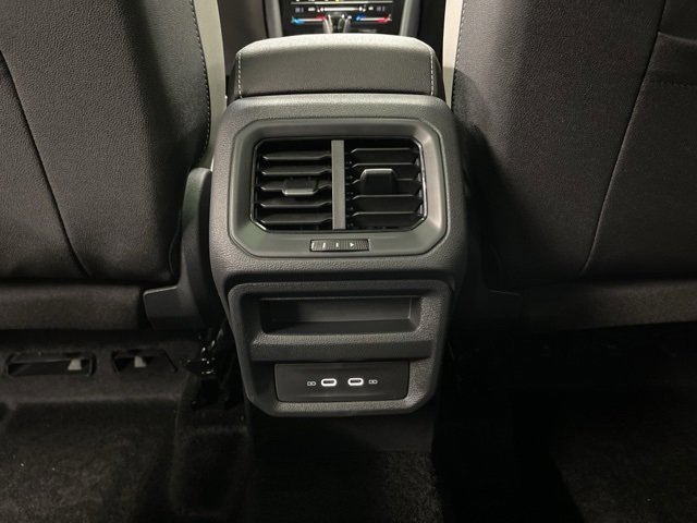 New 2026 Volkswagen Taos SE image 26