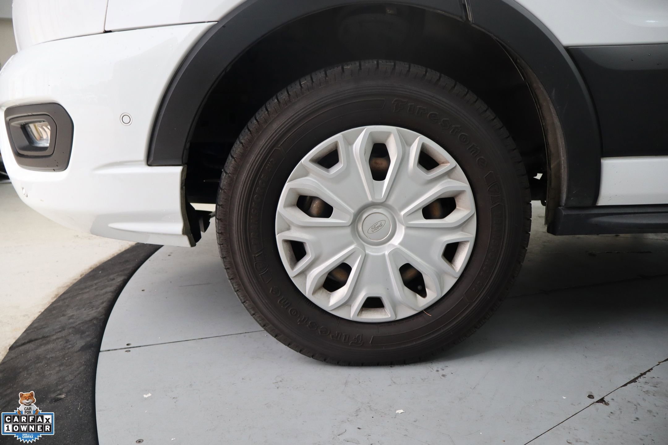 Used 2023 Ford Transit 350 XLT image 10