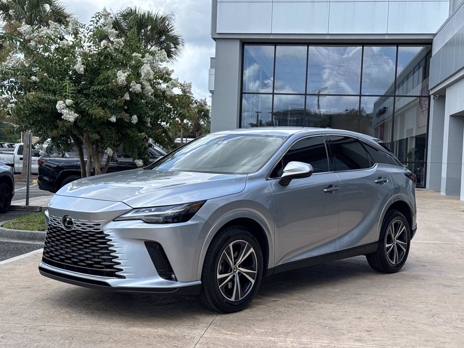 Used 2023 Lexus RX 350 FWD w/ Accessory Package (Z1) image 7