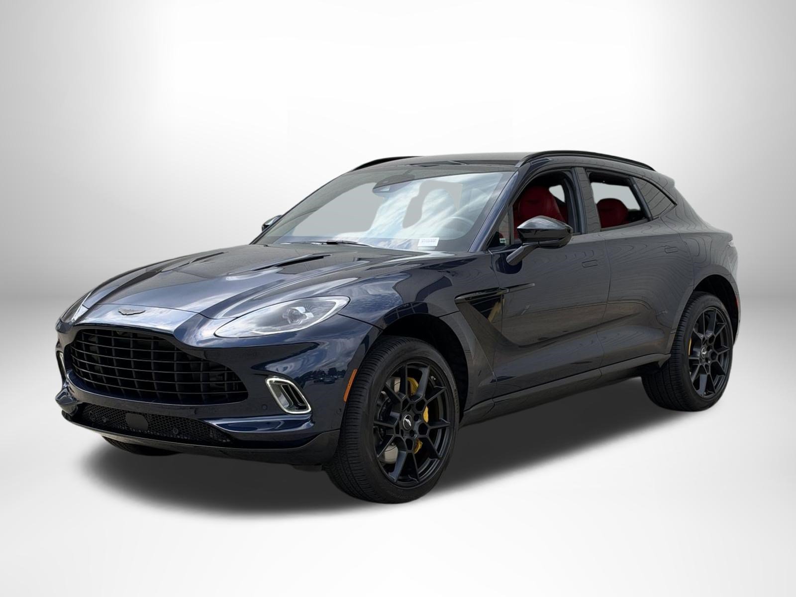 Used 2021 Aston Martin DBX AWD/4WD image 17