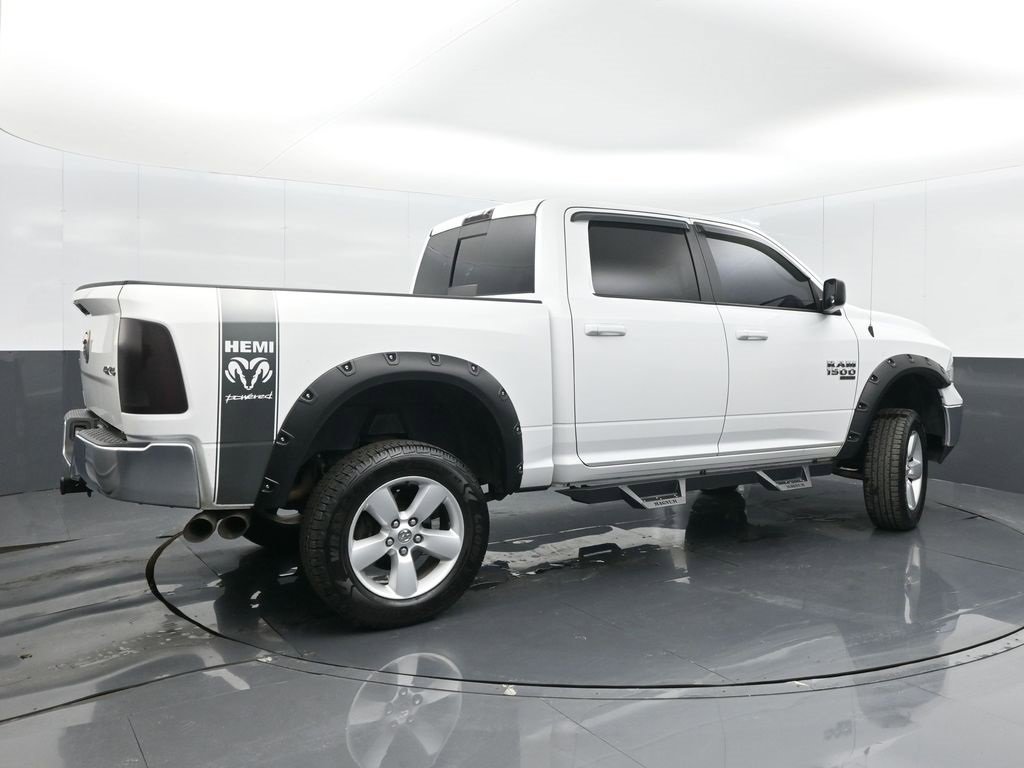 Used 2019 RAM 1500 Classic SLT image 7