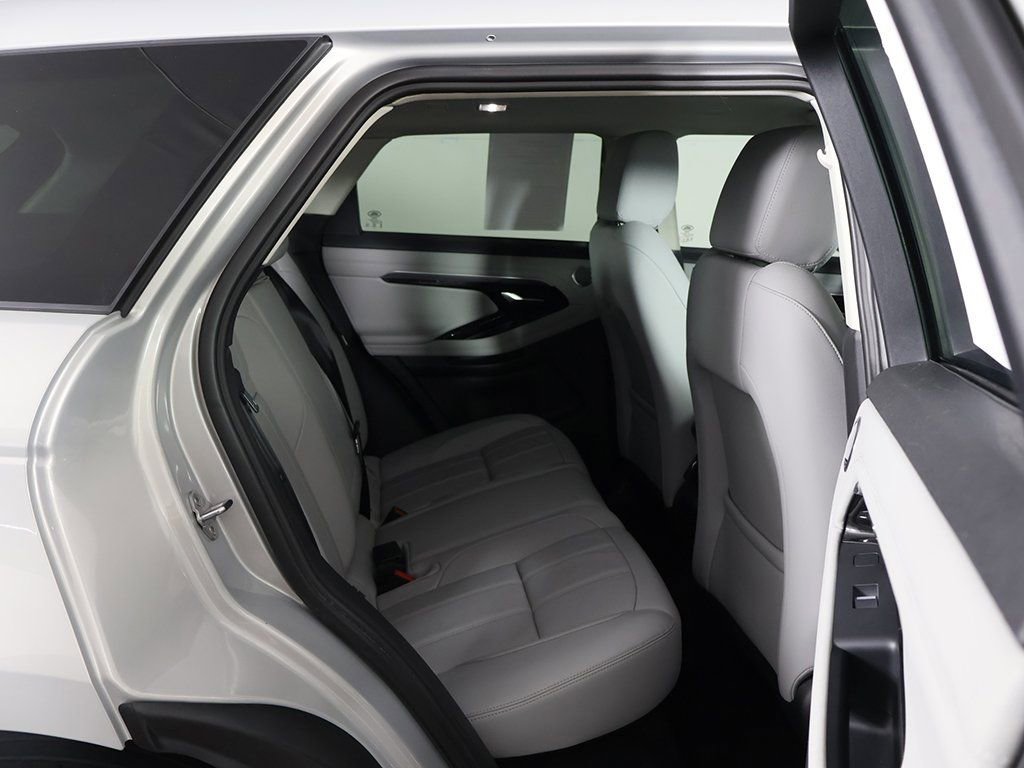 Used 2022 Land Rover Range Rover Evoque SE image 33