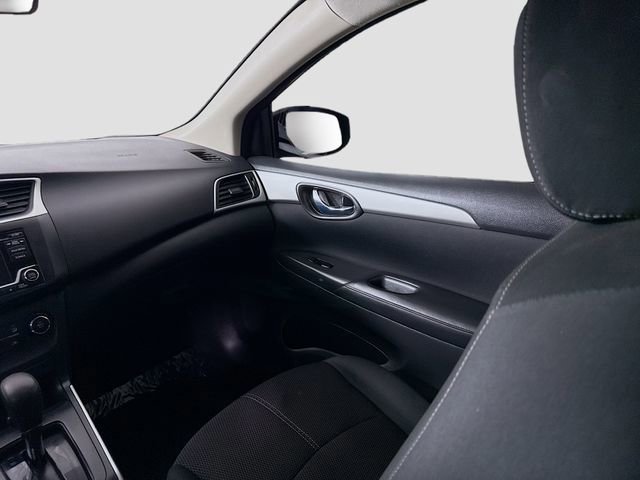 Used 2018 Nissan Sentra S w/ S Midnight Style Package image 21