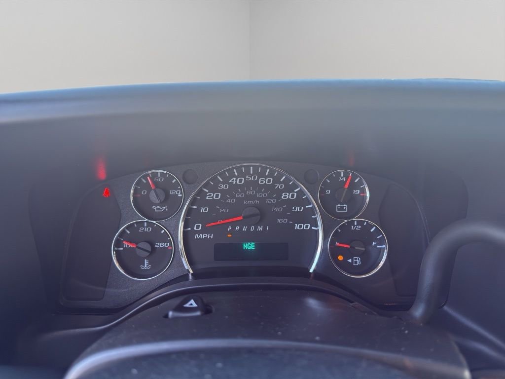 New 2025 Chevrolet Express 3500 w/ Power Convenience Package image 10