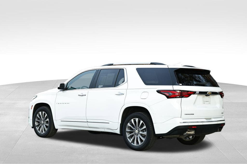 Used 2022 Chevrolet Traverse Premier image 3