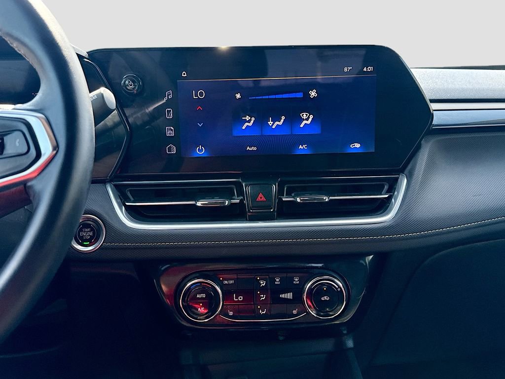 Used 2025 Chevrolet TrailBlazer ACTIV w/ Convenience Package image 15