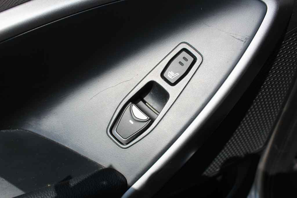 Used 2016 Hyundai Santa Fe Sport 2.0T w/ Option Group 05 image 31