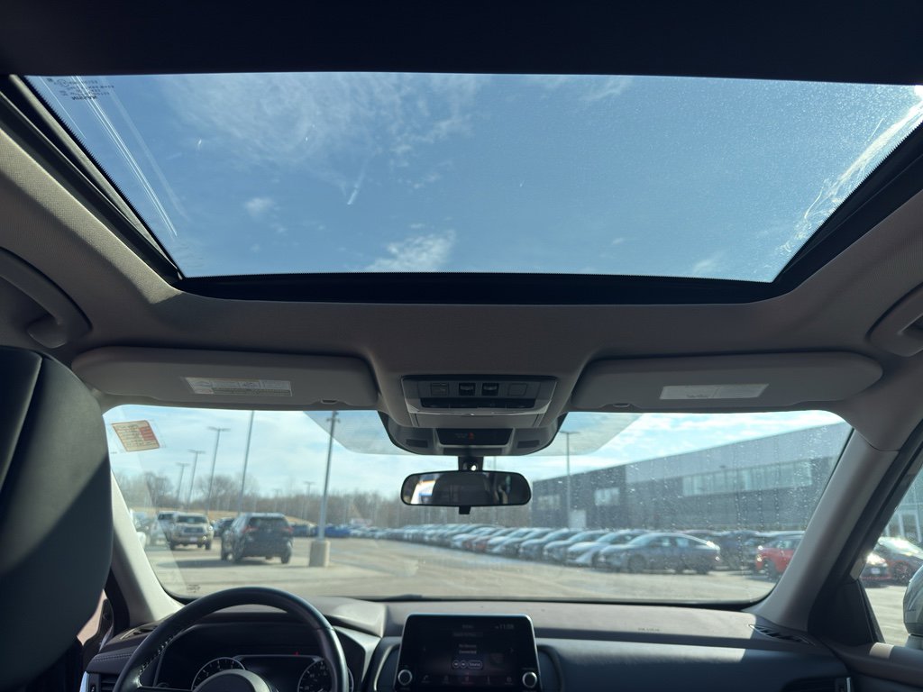 Certified 2023 Nissan Rogue SV w/ SV Premium B Package image 29