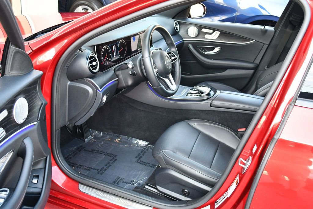 Used 2020 Mercedes-Benz E 450 4MATIC Sedan image 37