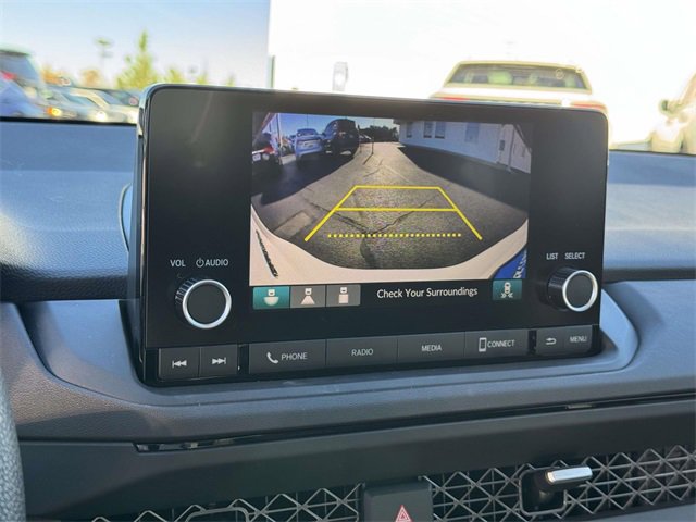 Used 2025 Honda Accord SE image 17