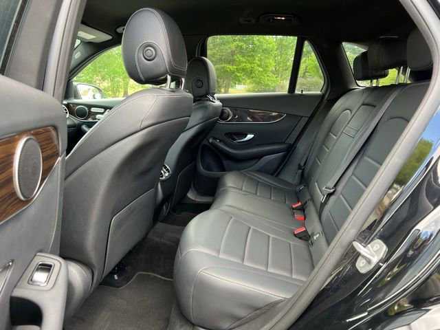 Used 2019 Mercedes-Benz GLC 300 4MATIC image 16