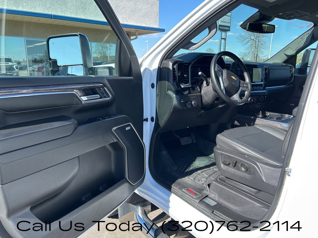 Certified 2025 Chevrolet Silverado 3500 LTZ w/ LTZ Plus Package AWD/4WD image 10