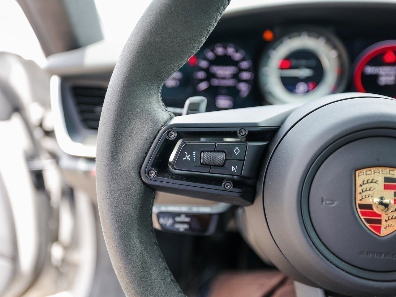 Certified 2024 Porsche 911 Turbo S image 17