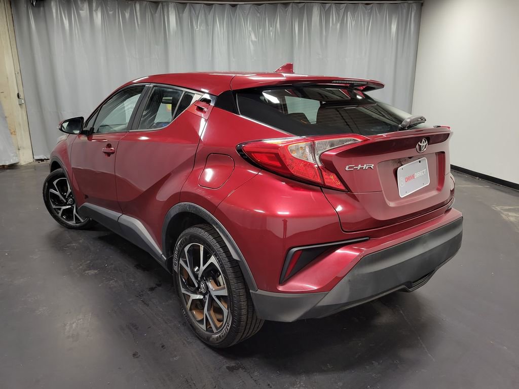 Used 2018 Toyota C-HR XLE image 6