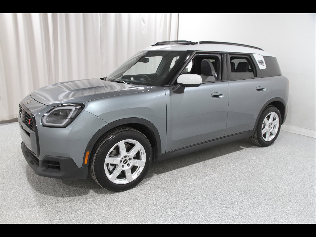 Certified 2026 MINI Cooper Countryman S image 3