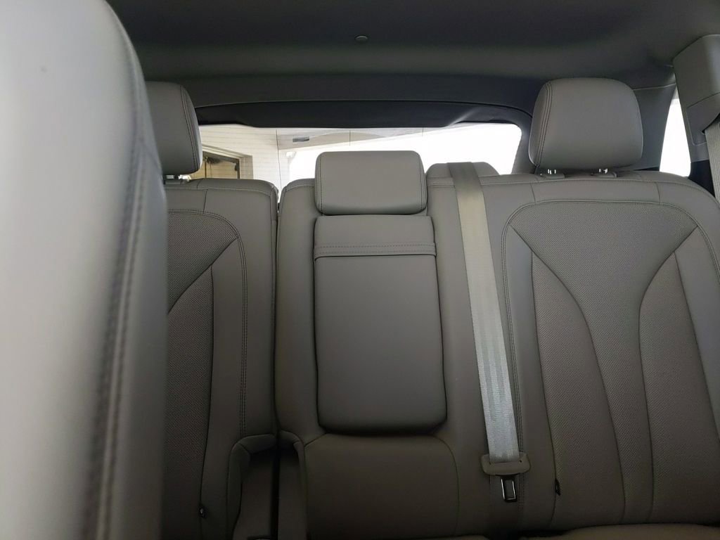 Used 2022 Lincoln Nautilus Reserve w/ Equipment Group 201A AWD/4WD image 29
