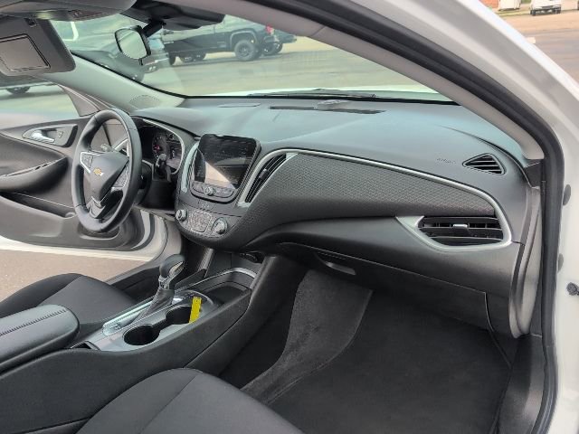 Used 2024 Chevrolet Malibu LT w/ Sport Edition FWD image 43