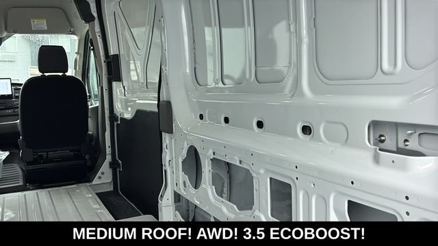 New 2026 Ford Transit 250 148 Medium Roof Extended AWD image 29