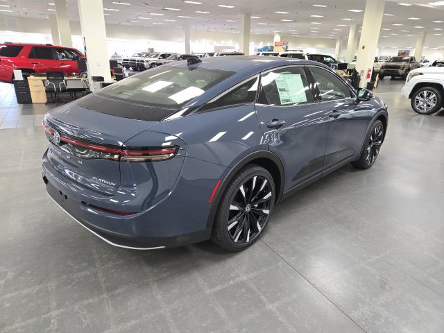New 2026 Toyota Crown Platinum AWD/4WD image 5
