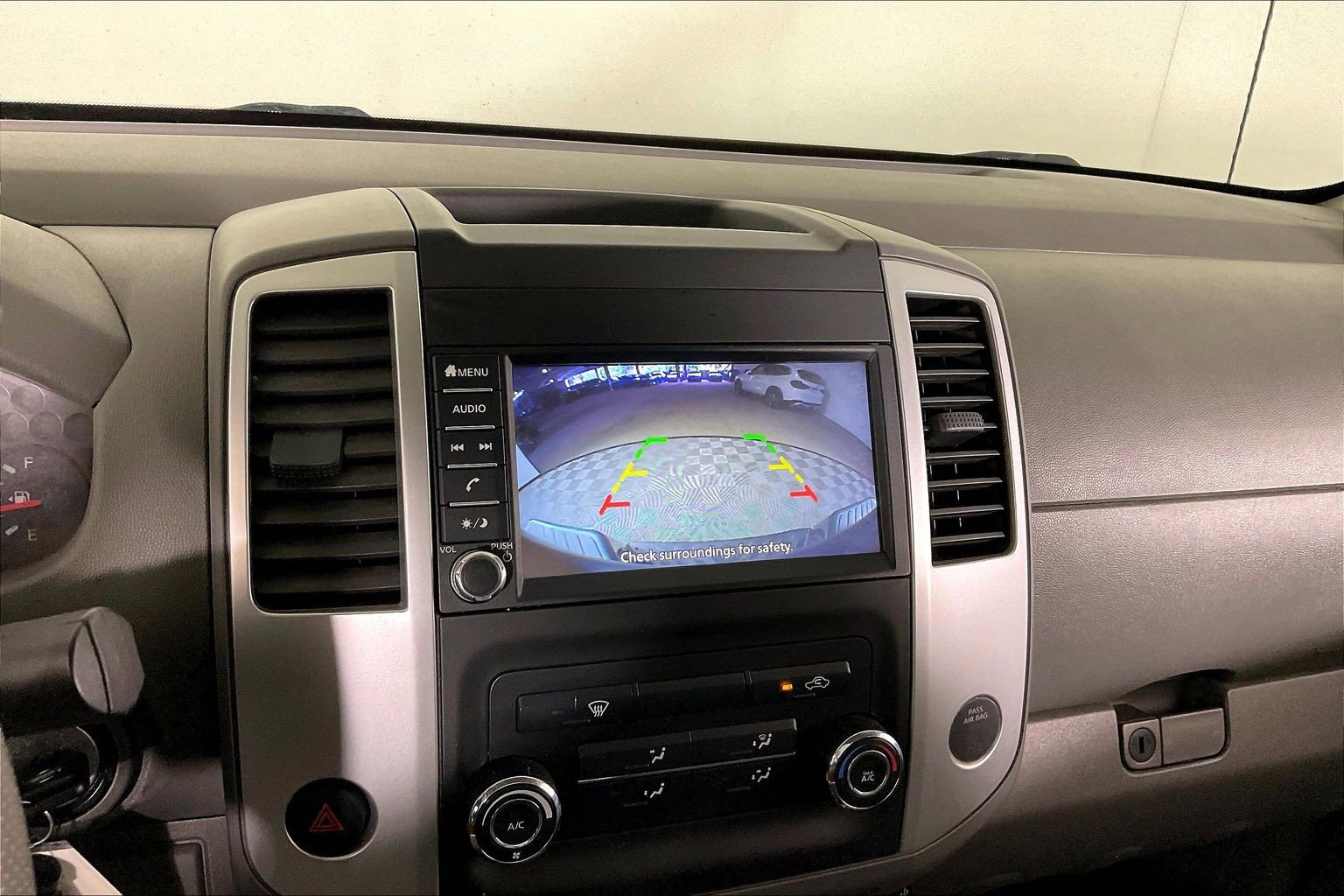Used 2019 Nissan Frontier SV AWD/4WD image 22