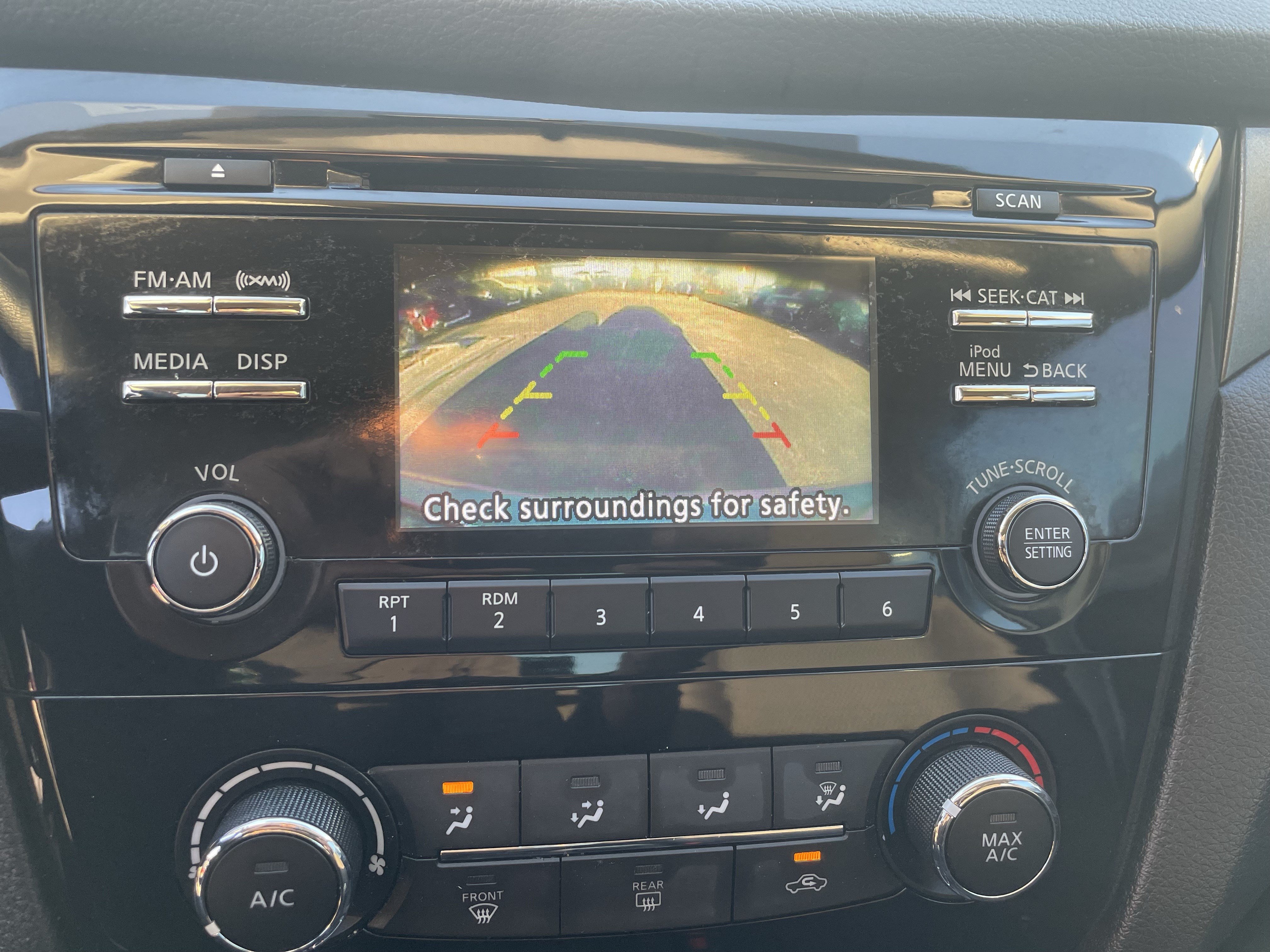 Used 2018 Nissan Rogue Sport S w/ S Appearance Package FWD image 29